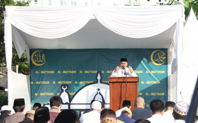 Jadi Khotib Sholat Idul Fitri, Ketua DPRD Bawakan Pesan Membangun Keluarga dan Negara Melalui Spirit Ramadhan