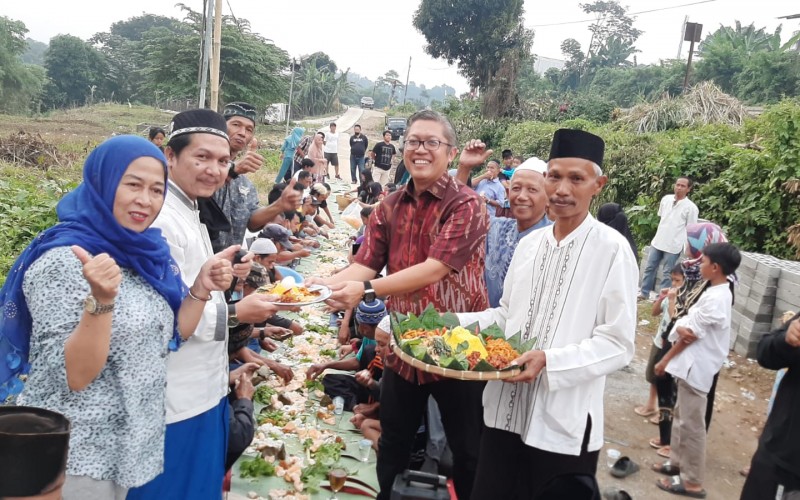 Alhamdulillah, Dapat Akses Jalan, Warga Cipaku dan Kang DID Selametan