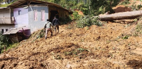 Pemkab Bogor akan selidiki Penyebab Bencana Alam di Pamijahan