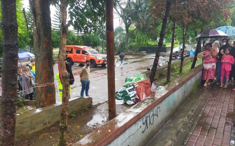Bocah 10 Tahun di Bogor Tewas Kesetrum Tiang PJU