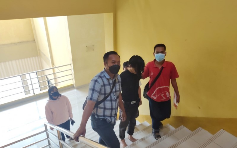 Niat Cabuli Ibu Kost, Pemuda di Bogor Diamankan Warga