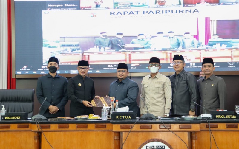 Gelar Paripurna, DPRD Kota Bogor Sampaikan 8 Catatan Terhadap Pertanggungjawaban Pelaksanaan APBD 2021