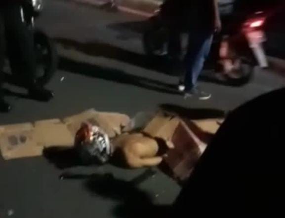 Terpengaruh Alkohol Pria Seruduk Truk Hingga Tewas