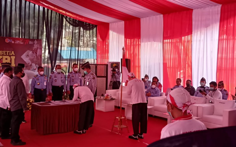 Sebanyak 40 Napiter Membacakan Ikrar Setia Negara dan NKRi