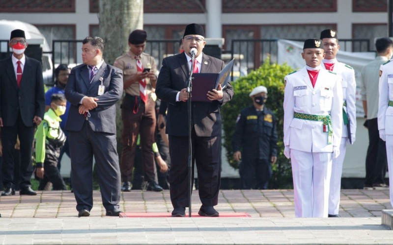 Bacakan Teks Proklamasi, Atang Berharap Sinergi dan Kolaborasi Seluruh Anak Negeri Semakin Kuat