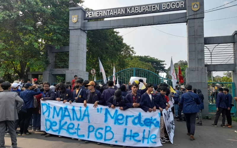 Gerbang Tegar Beriman Tak Bisa Dibobol, BEM se-Bogor Bakal Aksi Lagi dengan Masa Lebih Banyak