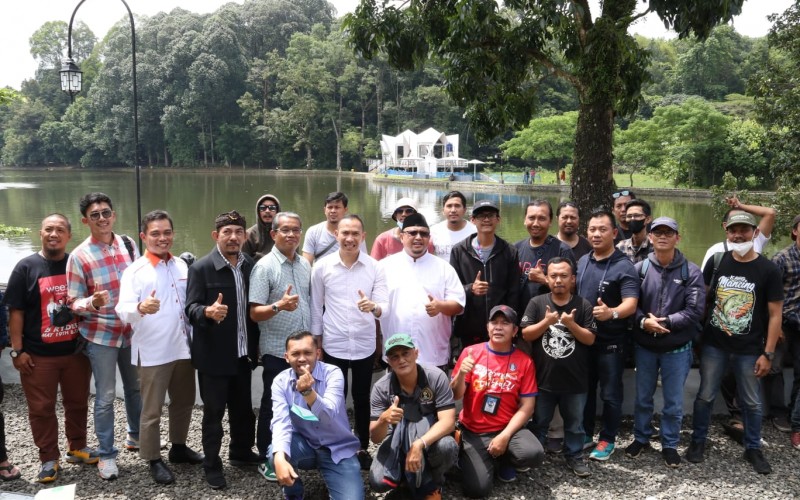 DPRD Ngopi Bareng Wartawan se-Kota Bogor