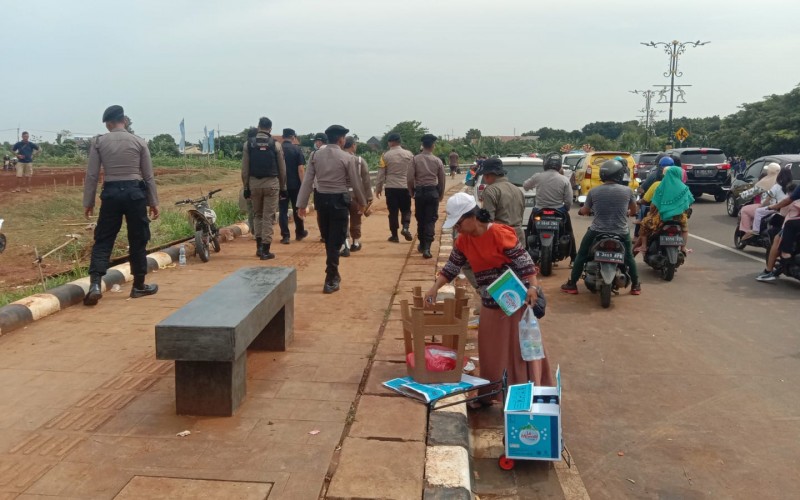 300 PKL di Kawasan Stadion Pakansari Cibinong Ditertibkan
