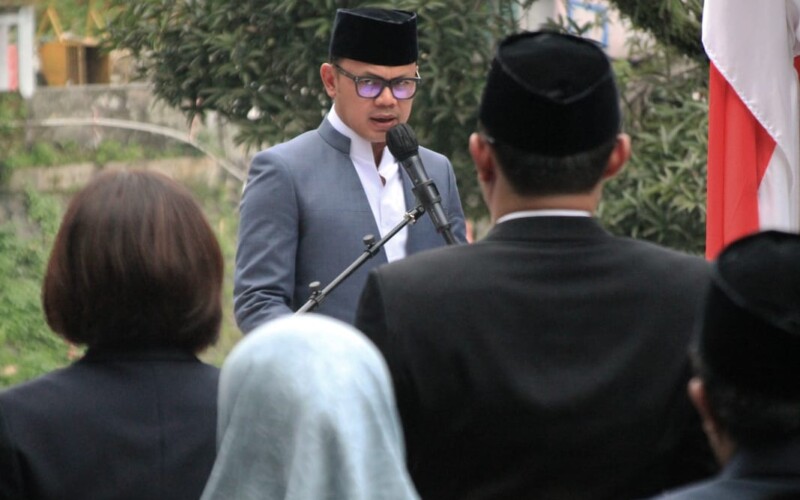 Rena Da Frina Dan Rudiyana Resmi Dilantik, Ini Pesan Wali Kota Bogor.