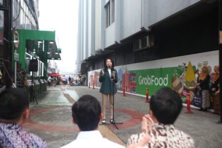Bima Arya Launcing Pusat Kuliner Legend Rangga Gading, Pesan Makanan Bisa Tinggal Klik