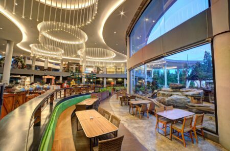 Ramadan Ala Timur Tengah Maroko di Royal Safari Garden