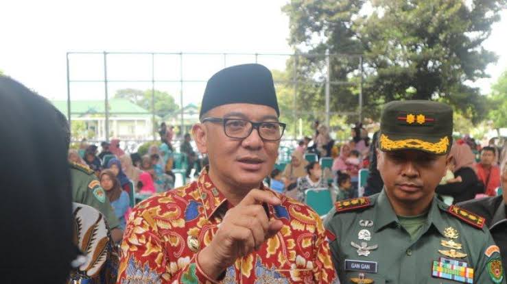 Plt Bupati Bogor Melarang RW Meminta THR ke Pelaku Usaha