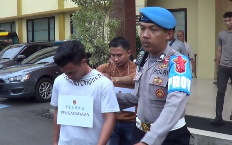Empat Pelaku Penganiayaan Satu Keluarga Diringkus
