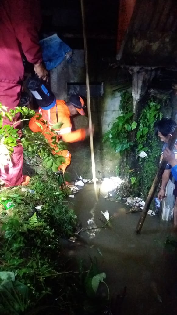 Banjir Landa Ciawi 27 Warga Mengungsi