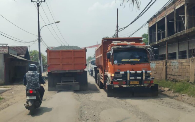 Usai Lebaran 2023, Kendaraa Truk Angkutan Tambang Kembali Beroperasi Siang Hari