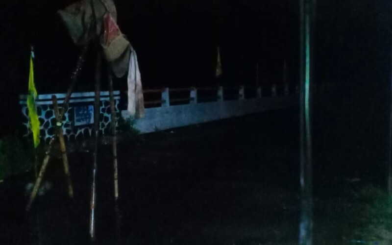 Terkikis Air, Jembatan Cipamingkis di Sukamakmur Bogor Amblas