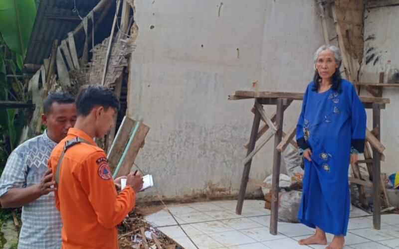 Angin Kencang, 3 Rumah di Puncak Bogor Rusak