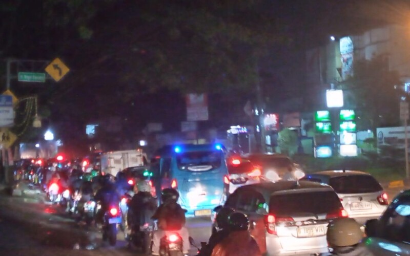 Jadi Langganan Kemacetan, Warga Minta Pengaturan Lalin Simpang Jampang