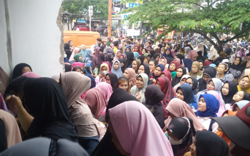 Ini Penjelasan Kepala PT Pos Indonesia Terlambatnya Pasokan Telor untuk KRS
