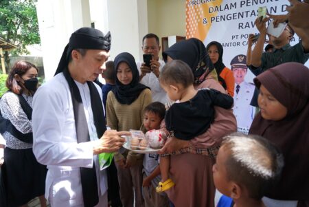 Entaskan Stunting, Bagi-bagi Telur Hingga Gaet Orang Tua Asuh