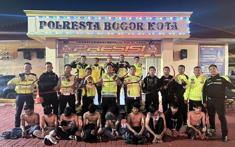 Bawa Sajam Hendak Tawuran, 9 Orang Pelaku Ditangkap Polisi