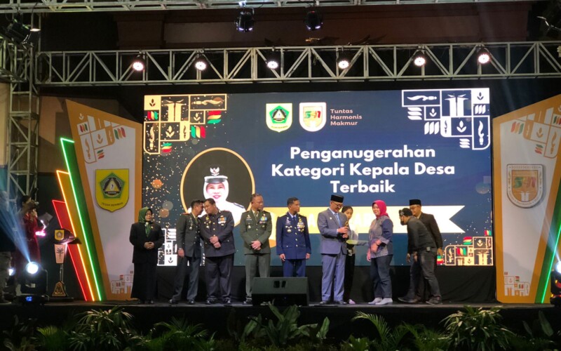 35 Pemenang Tegar Beriman Award Diberi Hadiah di HJB ke-541