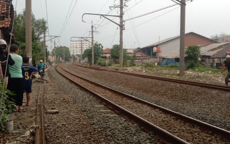 Pria Lanjut Usia Tewas Tertabrak di Kereta Api di Bogor