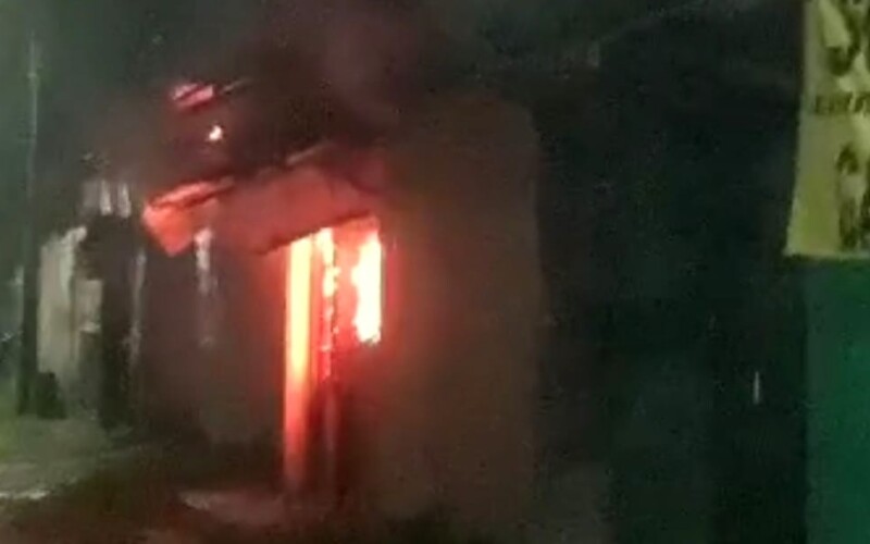Diduga Gas Bocor, Rumah Warga dan Empat Motor Ludes Terbakar