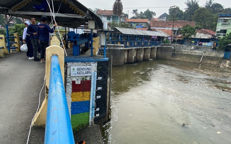 Capai Titik Terendah karena Kemarau, Tinggi Air di Bendung Katulampa Nol Sentimeter