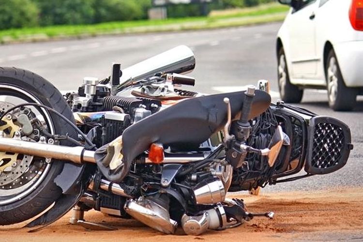 Pemotor di Jalan Raya Tajur Tewas Kecelakaan