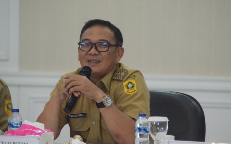 Iwan Setiawan Bakal Tes Urine RT-RW Se-Kabupaten Bogor karena Kasus Bu RW di Cigudeg