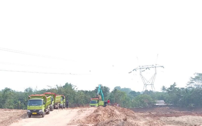 Diduga Tak Punya Izin, Satpol PP Tenjo Tegur Pemilik Galian Tanah Merah