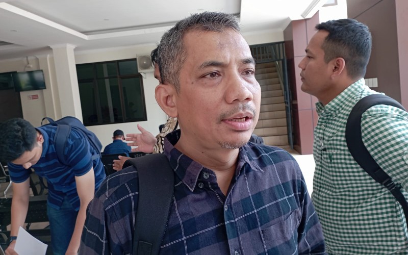 Terima Tantangan, Rocky Gerung Bakal Debat Terbuka di PN Cibinong
