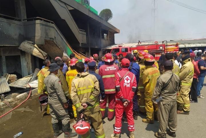 UPDATE: Kebakaran Pasar Tohaga Leuwiliang Berhasil Dipadamkan Petugas Damkar