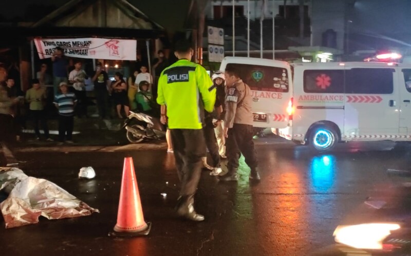 Kecelakaan Truk dengan Pemotor di Gunung Putri, Satu Orang Tewas