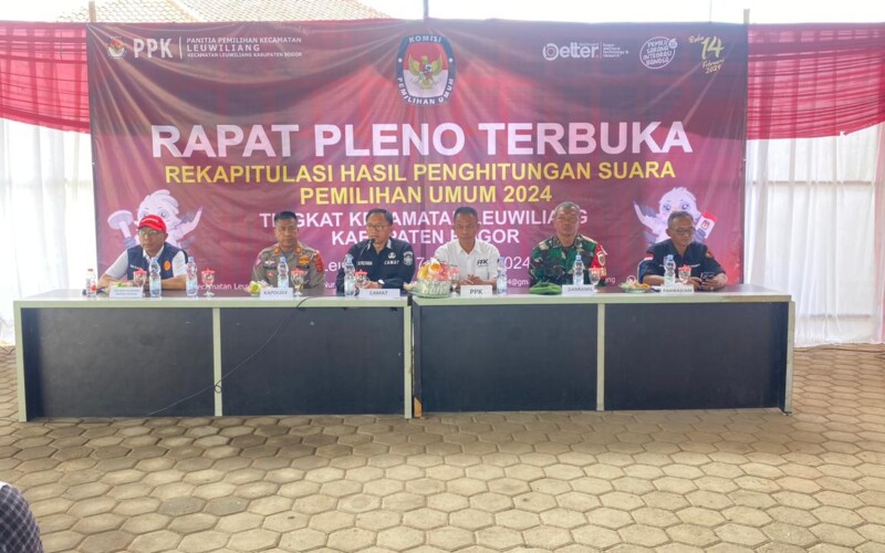 PPK Kecamatan Leuwiliang Gelar Sidang Pleno Terbuka Rekapitulasi Surat Suara Pemilu 2024
