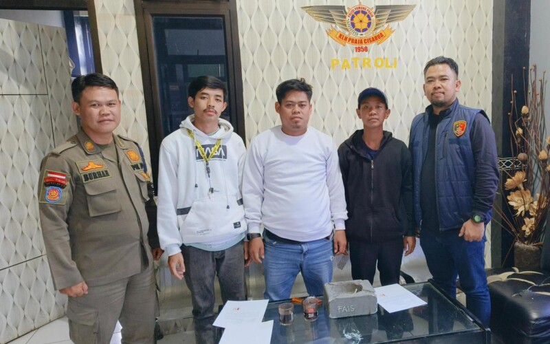Polisi Cek Video Viral Juru Parkir di Warpat Puncak Tagih Rp 100 Ribu Untuk Dua Mobil