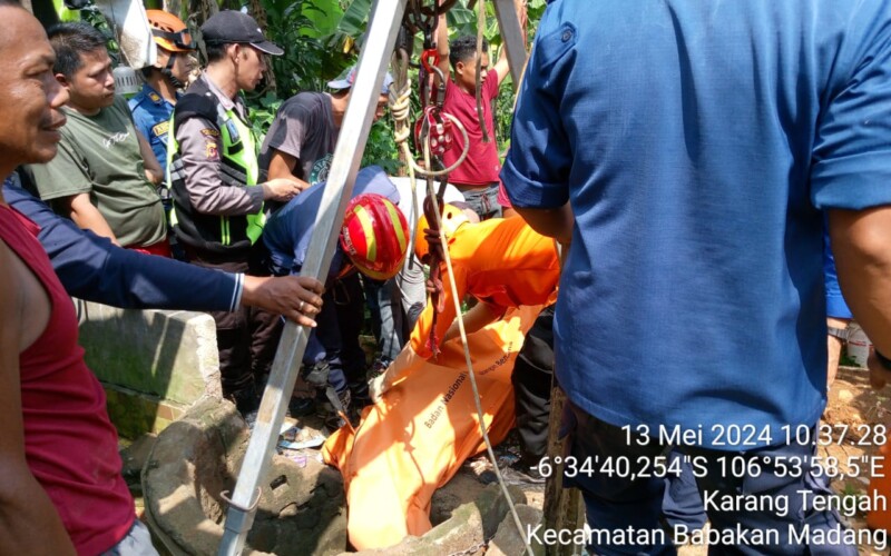 Lompat ke Dalam Sumur, Pria Diduga ODGJ di Babakan Madang Tewas