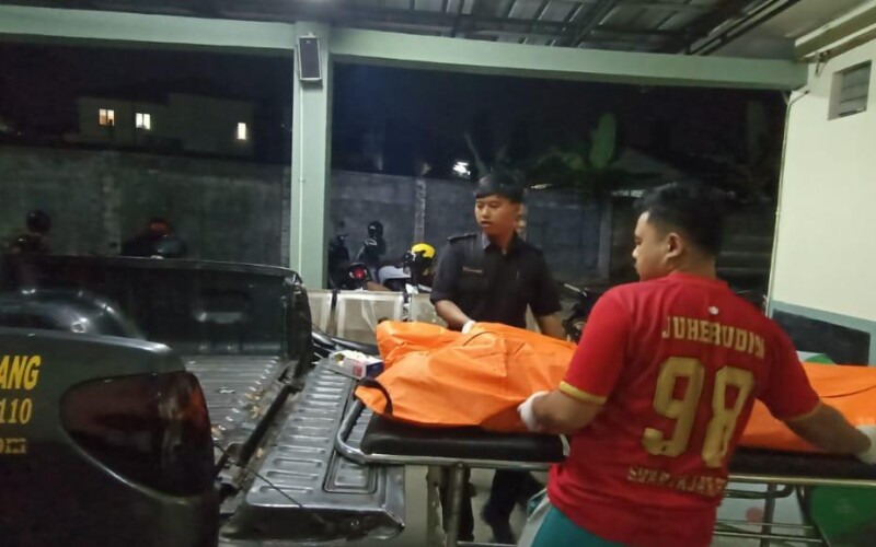Sekuriti Perumahan Temukan Pria Paruh Baya Tewas Dalam Rumahnya di Cibungbulang