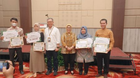 Klinik Jantung Paru Insani Menerima Penghargaan FKRTL Berkomitmen se- Kabupaten Bogor