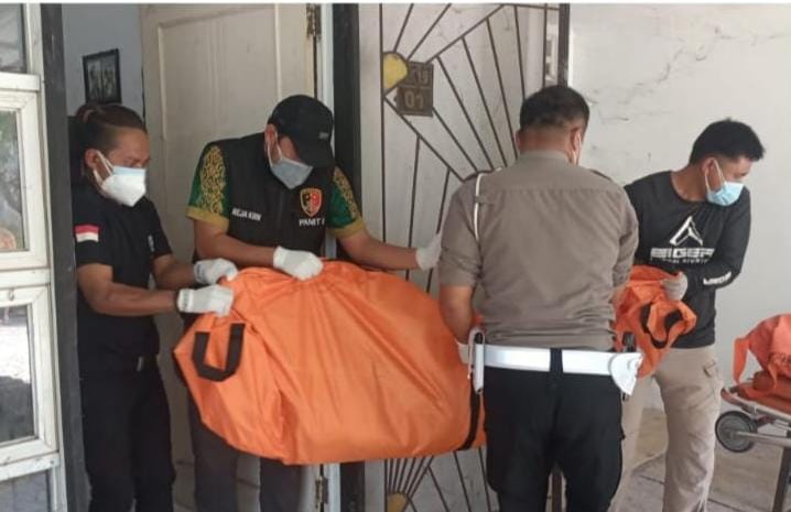 Sehidup Semati, Suami Istri di Jonggol Ditemukan Tewas Membusuk dalam Rumah
