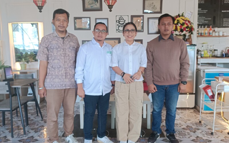 Dukungan Terus Berdatangan, Rena: Untuk Rekom Partai Simpan Dulu ‘Keponya”