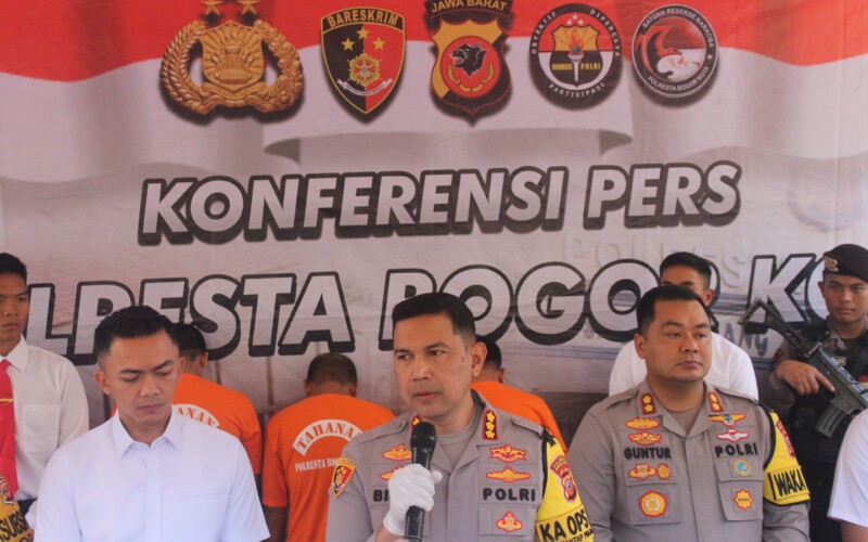 Raup Ratusan Juta, Tiga Pelaku Penipuan Investasi Fiktif Ditangkap Polisi, Satu Berstatus DPO