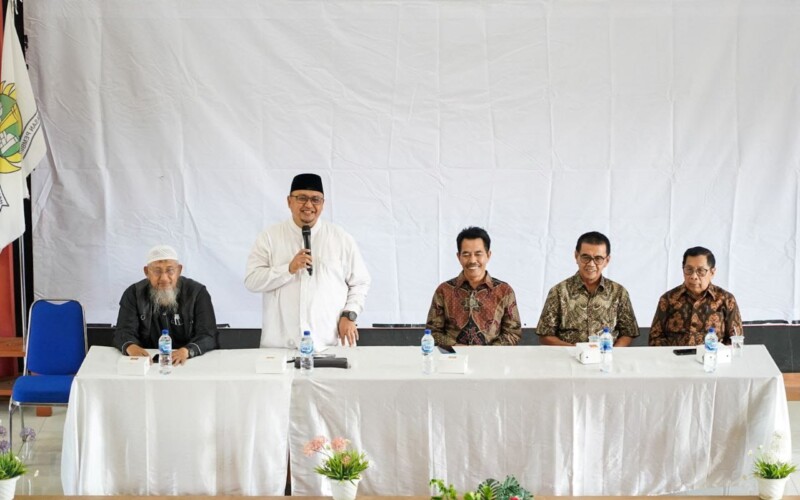 Atang Trisnanto Terus Bersinergi Dengan PGRI Selesaikan Permasalahan Pendidikan