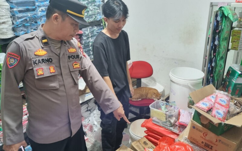 Duel dengan Perampok, Pemilik Warung Sembako di Parung Kena Bacok