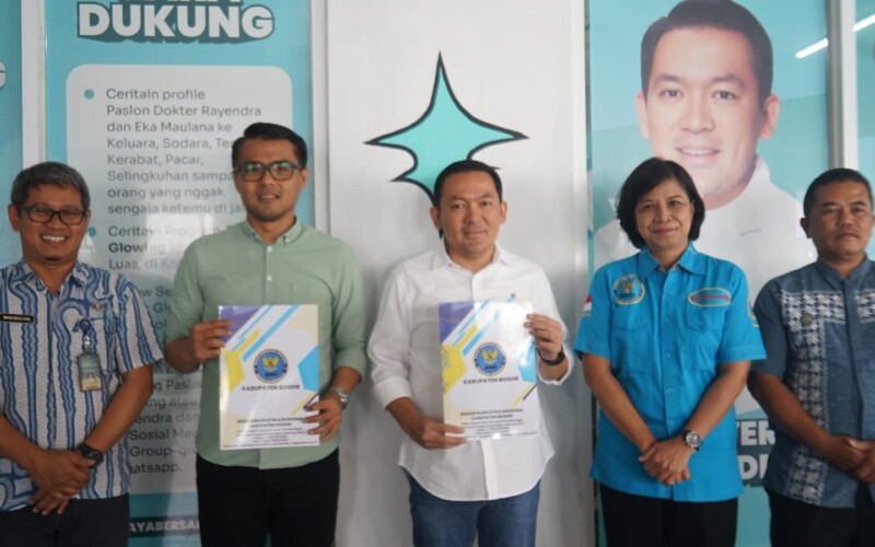 Dr. Rayendra – Eka Maulana Lakukan Penandatanganan Pernyataan Komitmen Berantas Narkotika dengan BNN