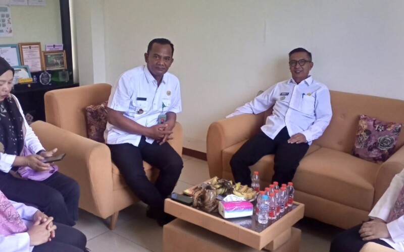 Ini Alasan Camat Pamijahan Ngantor di Kantor Desa