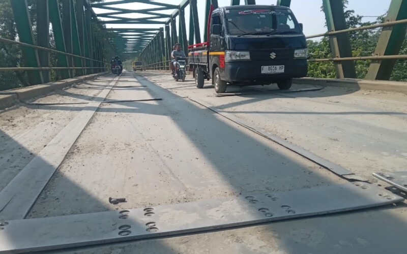 Baut Hilang, Jembatan Leuwiranji Ancam Keselamatan Pengendara