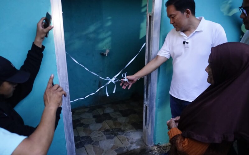 Pasangan Cawalkot Bogor Nomor Urut 5, Renovasi MCK yang 5 Tahun Terbengkalai