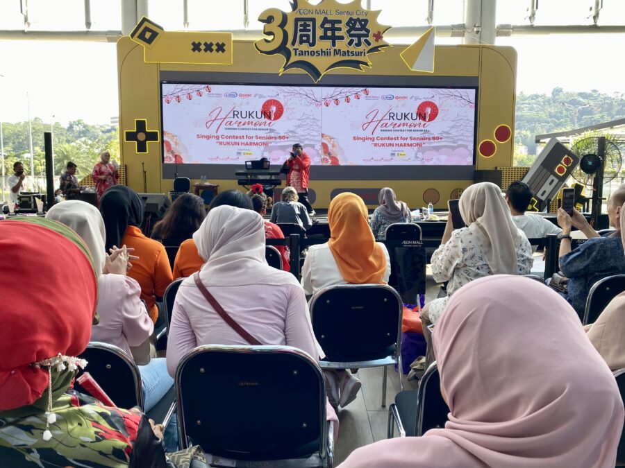 Rukun Sahabat Senior Gelar Acara Lomba Nyanyi untuk Senior di Aeon Mall Sentul City